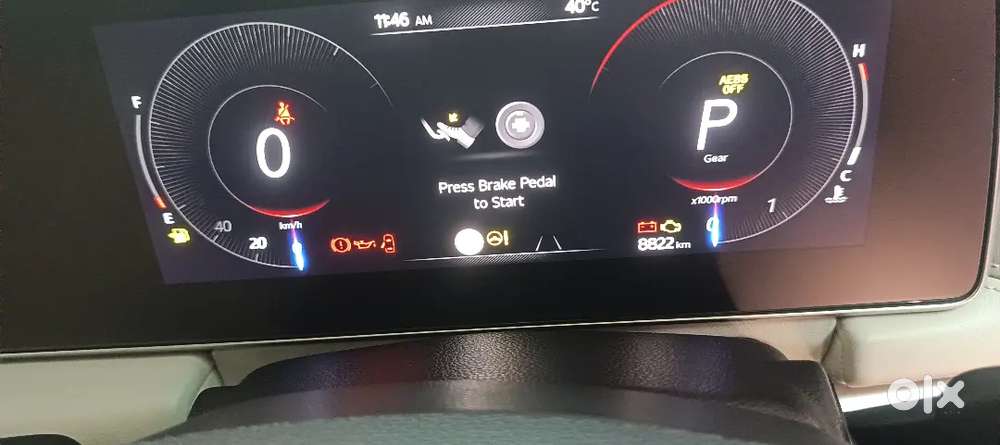 Mahindra Xuv700 2023 Diesel 12500 Km Driven