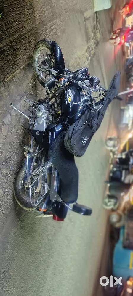 Bajaj Avenger Street Petrol 2015