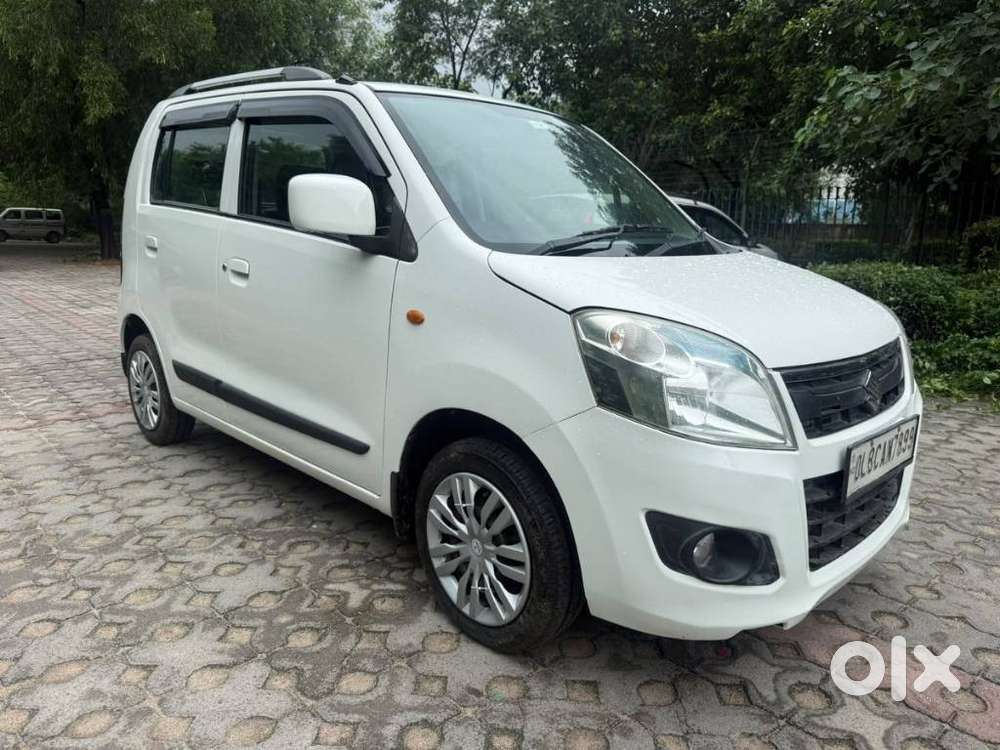 Maruti Suzuki Wagon R Vxi Amt1.2, 2016, Petrol