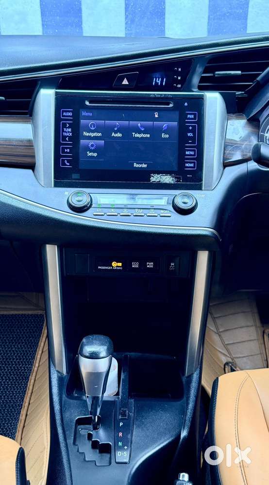 Toyota Innova Crysta, 2016, Diesel