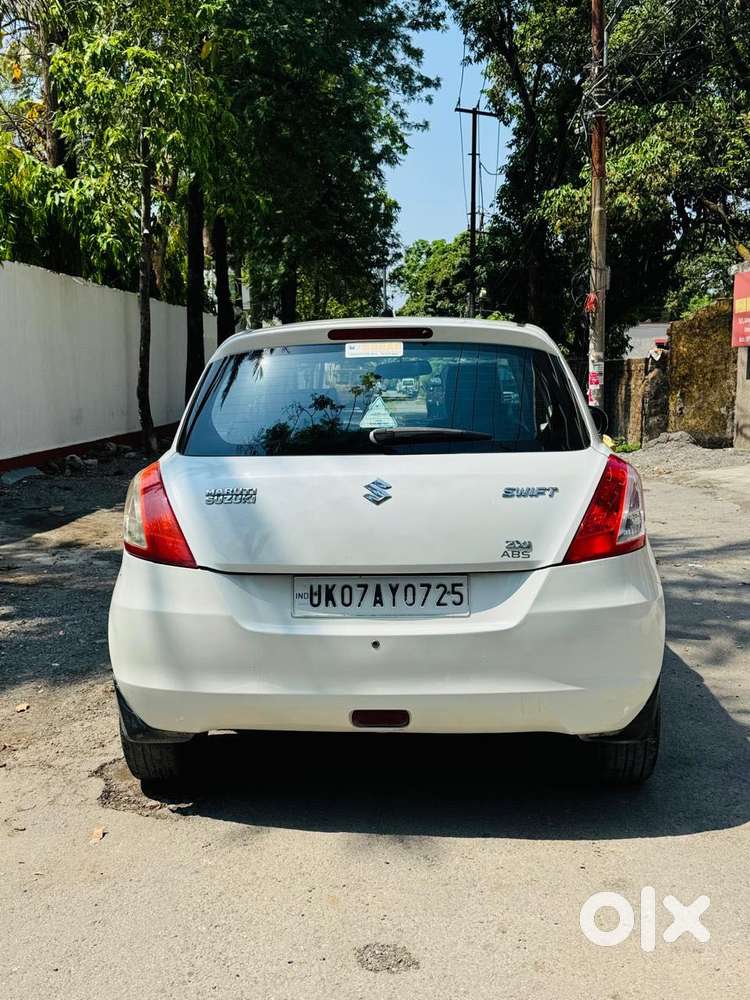Maruti Suzuki Swift Zxi, 2013, Petrol
