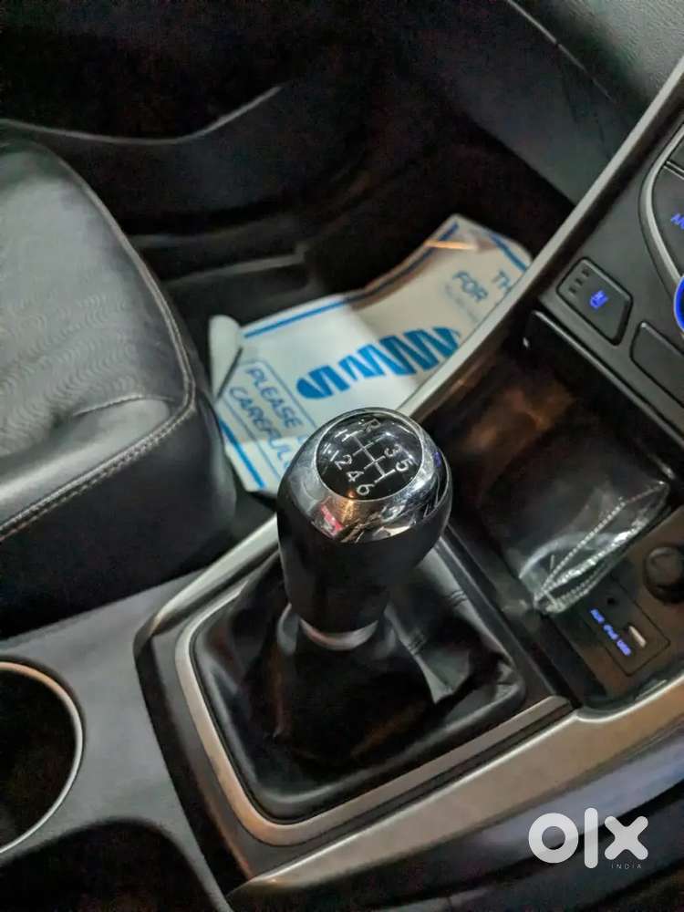 Luxury Car Avg 22 Pkm.pune Passing Mh 12 Yopend Model Cruise Cantrol