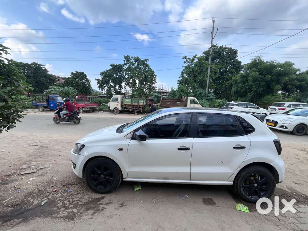 Volkswagen Polo 2013 Km Driven