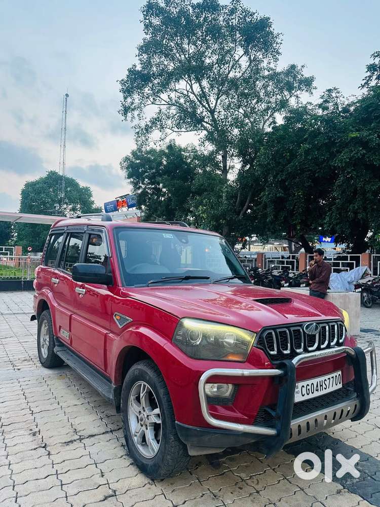 Mahindra Scorpio S10, 2015, Diesel