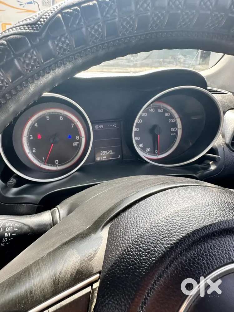 Top Zxi Condition 39200 Km Chali Hai 1 Hath Se Gadi Use Hui Hai