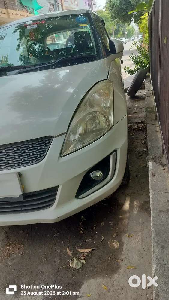 Maruti Suzuki Swift 2015 Petrol Well Maintained