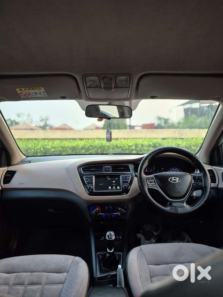 Hyundai I20 Sportz 1.2 Mt Dual Tone, 2020, Diesel