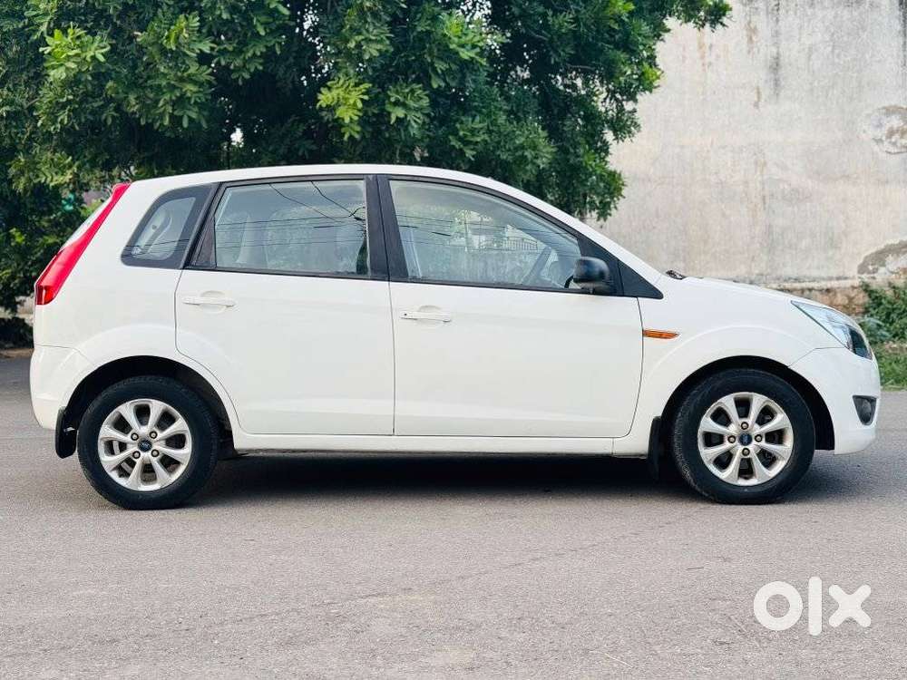 Ford Figo, 2012