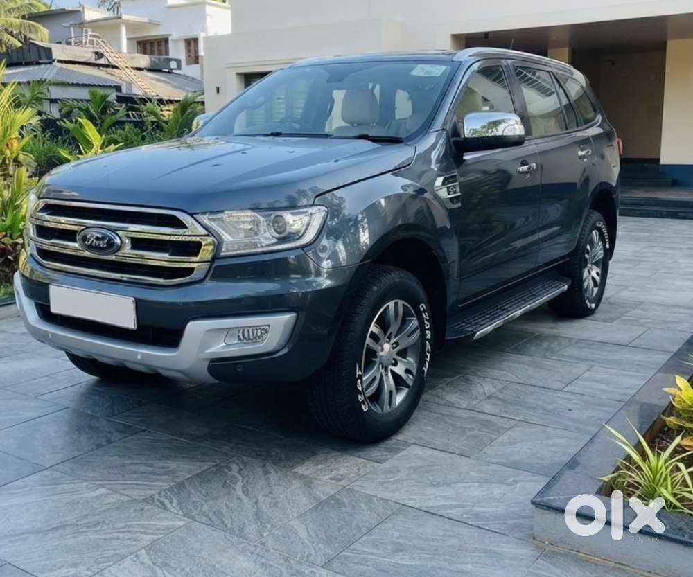 Ford Endeavour 2017 Year