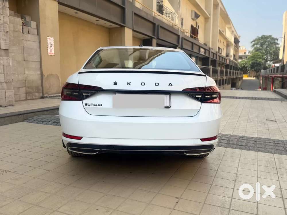 Skoda Superb, 2021, Petrol