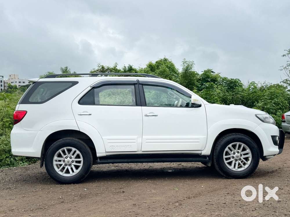 Toyota Fortuner 3.0 4x2 Automatic, 2012, Diesel