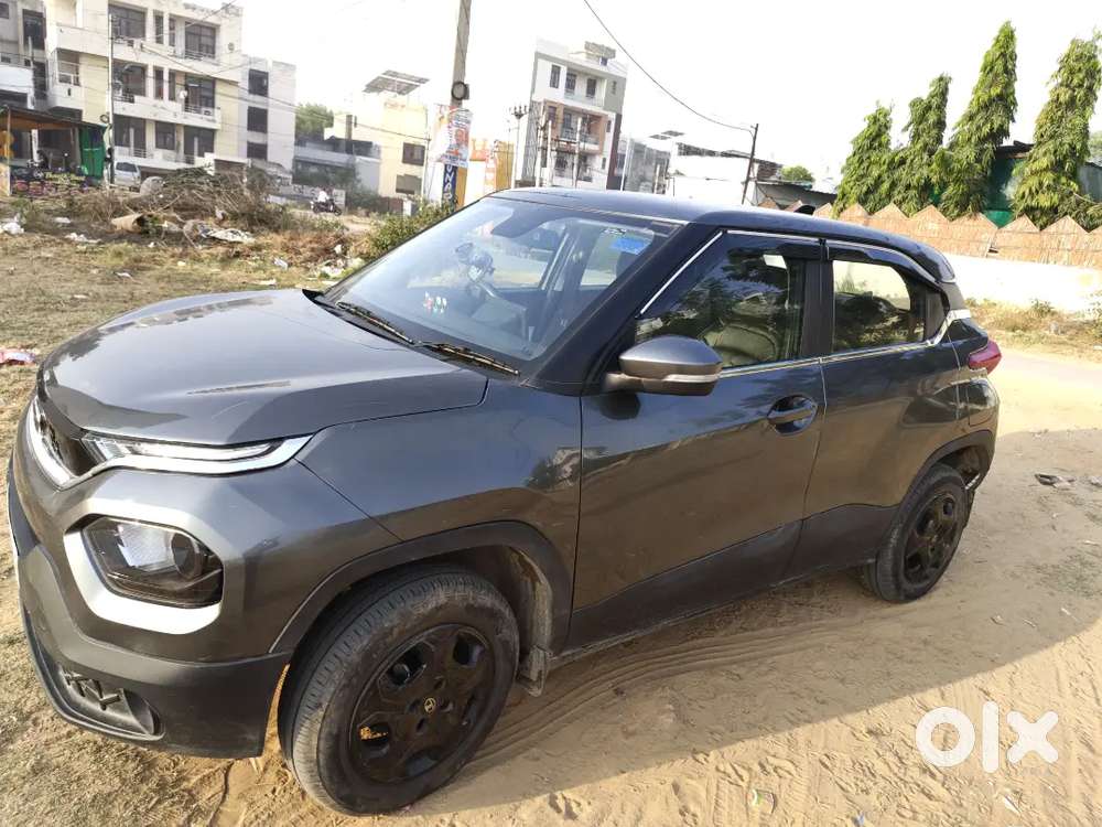 Tata Punch 1.2 Revotron 2025