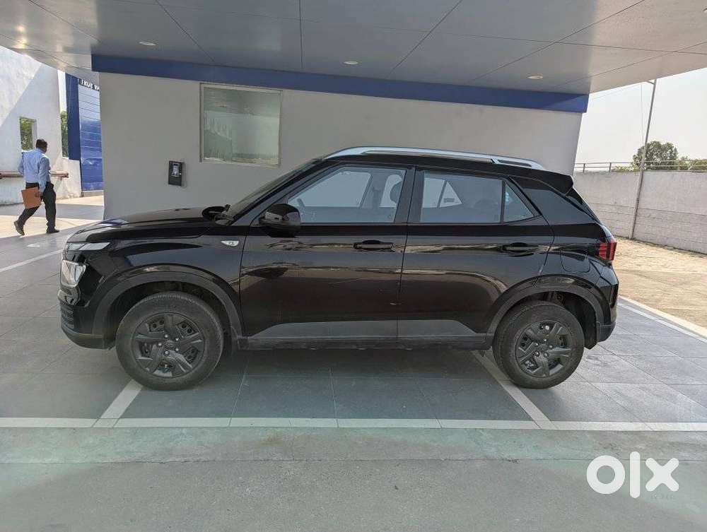Hyundai Venue S Mt 1.2 Kappa, 2024, Petrol