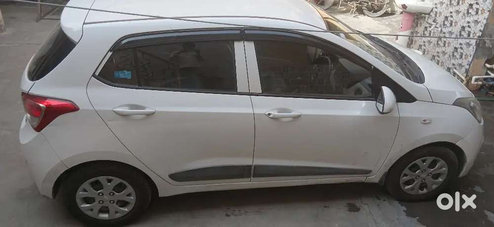 Grand I10 Magna 2014 - 1st Owner , 73k Km , Cng And Petrol