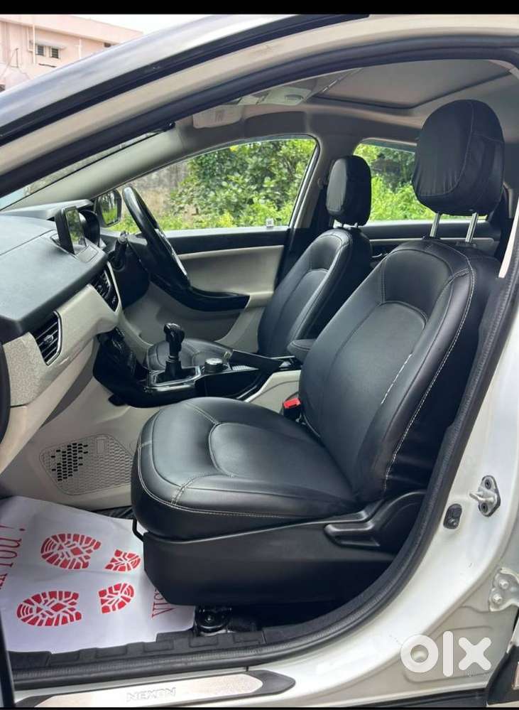 Tata Nexon 1.2 Revotron Xz Plus, 2022, Petrol