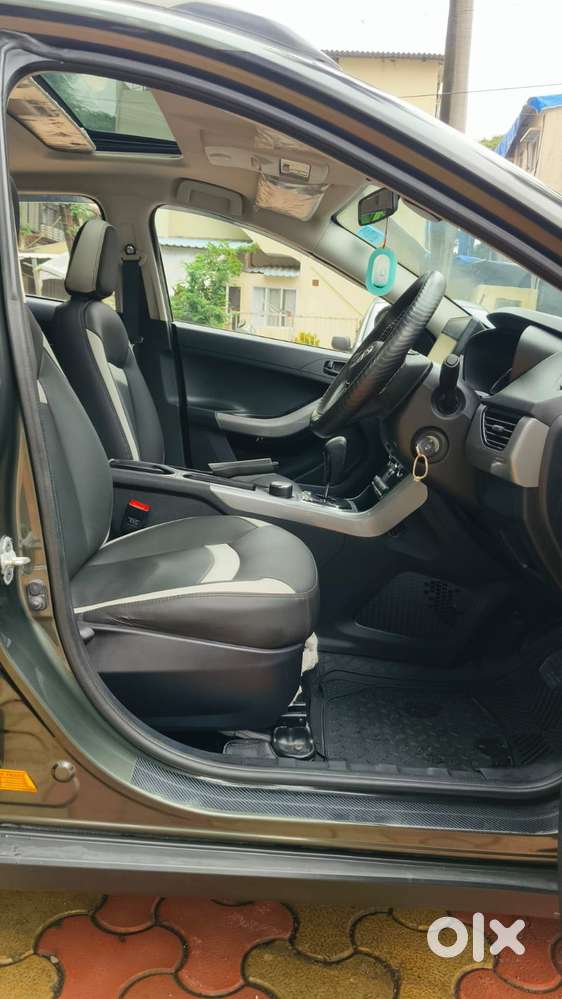 Tata Nexon 1.2 Revotron Xma Amt (s), 2022, Petrol