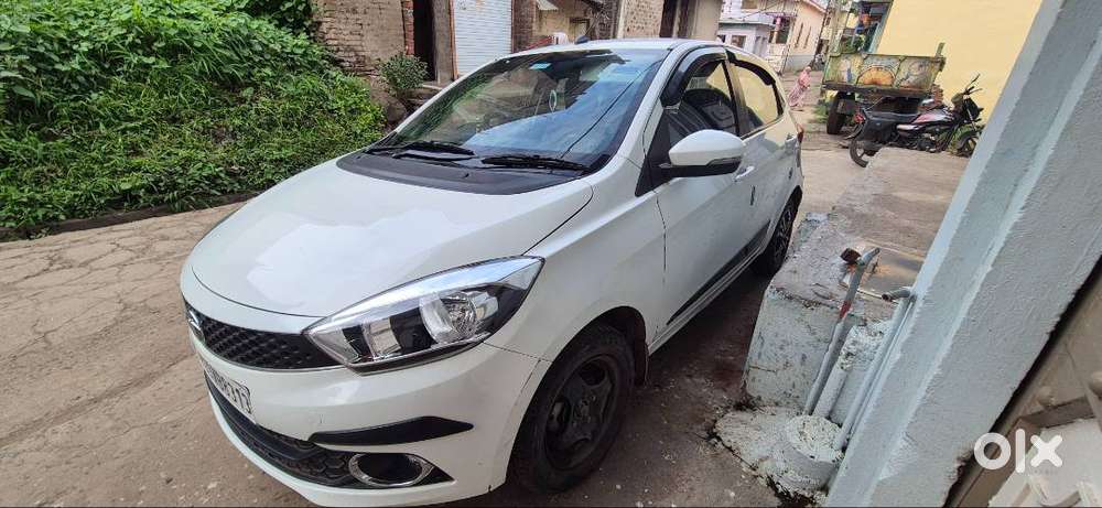 Tata Tiago Petrol 2019