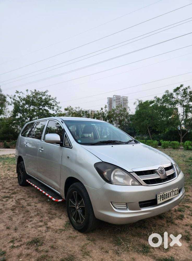 Toyota Innova 2.5 Ev (diesel) Ms 8 Seater Bs Iv, 2006, Diesel