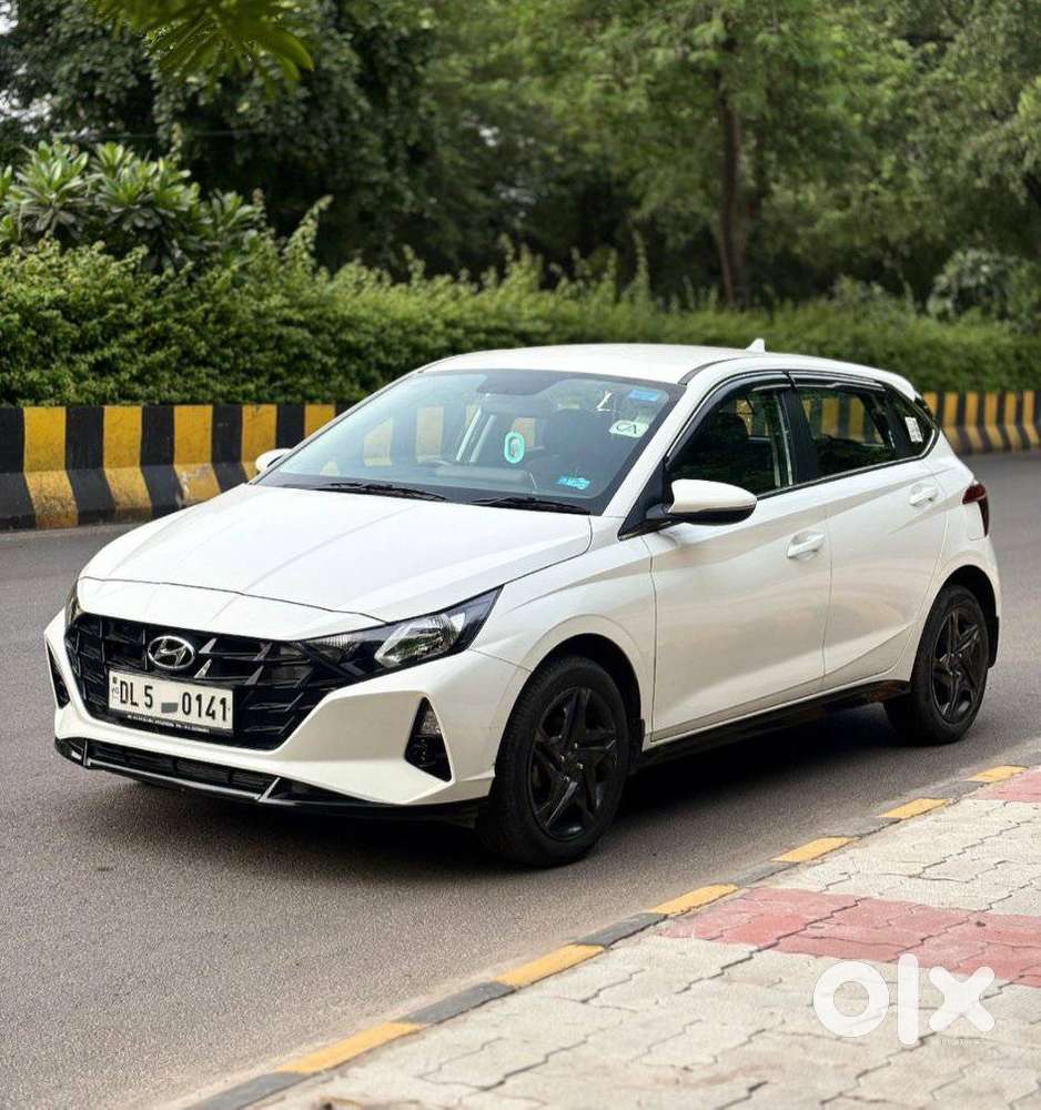 Hyundai I20 Sportz 1.4 At Vtvt, 2022, Petrol