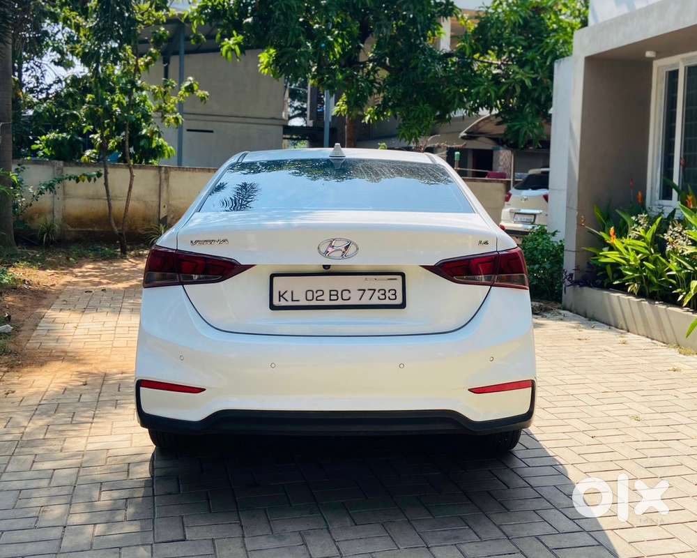 Hyundai Verna Petrol 1.6 Vtvt Ex