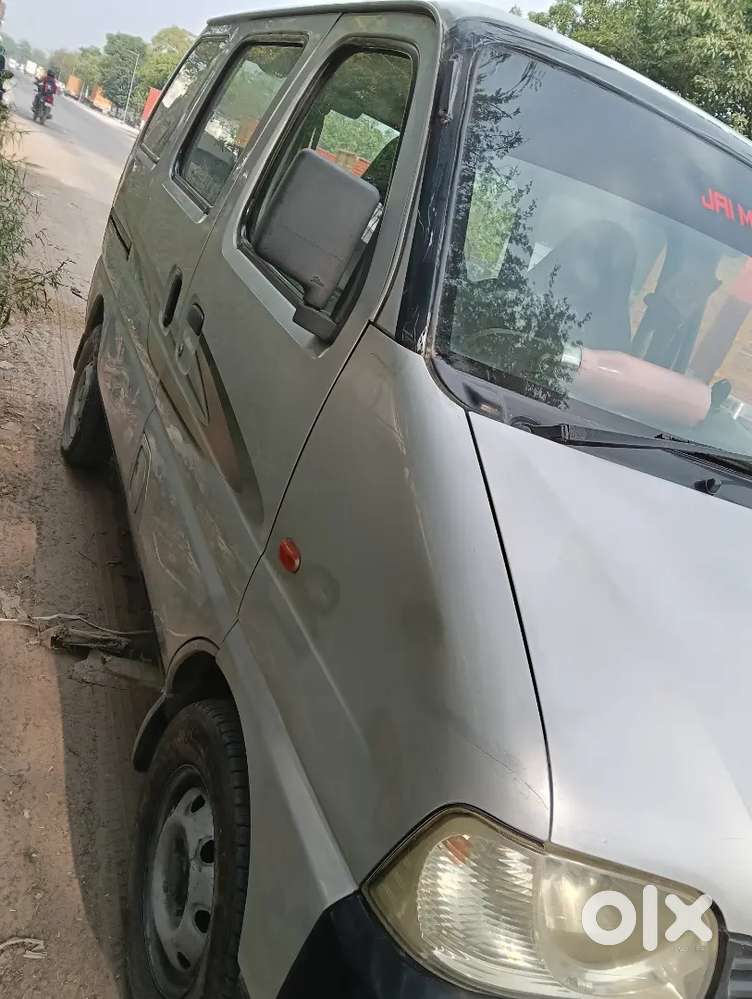 Maruti Suzuki Eeco Cng & Hybrids Good Condition