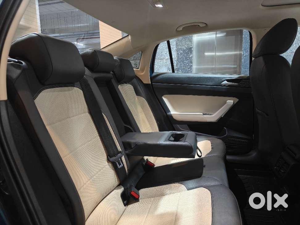 Volkswagen Virtus 1.0 Topline Tsi At, 2023, Petrol