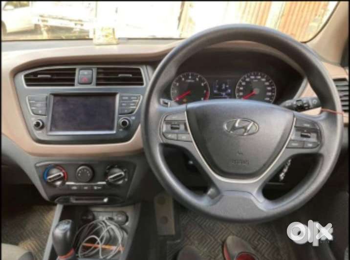 Hyundai I20 Sportz 2020 Petrol Second