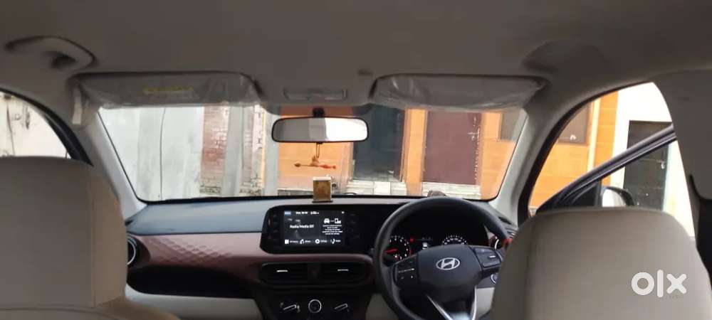 Hyundai Aura 2024 Sx Cng & Hybrids 7000 Km Driven