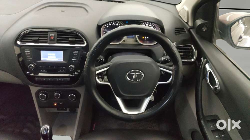 Tata Tiago 1.2 Revotron Xz, 2017, Petrol