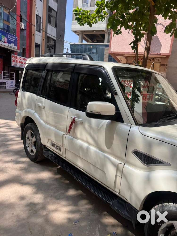 Mahindra Scorpio 2018 Diesel Well Maintained