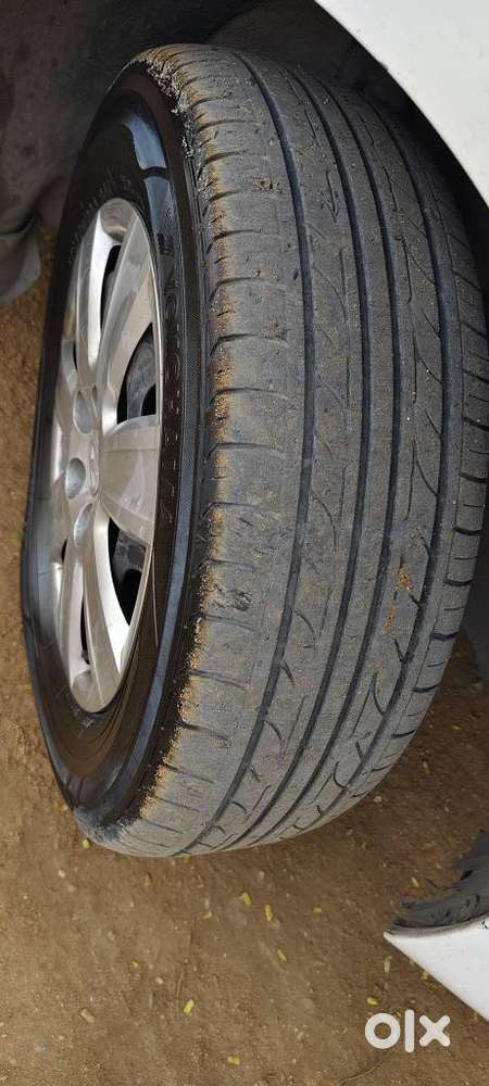 Volkswagen Vento 2010-2013 Petrol Trendline, 2011, Petrol