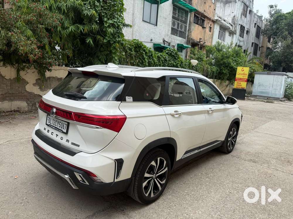 Mg Hector Plus Sharp Pro 1.5 Turbo Petrol Cvt 6 Str, 2024, Petrol