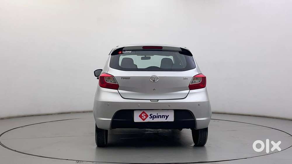 Tata Tiago 1.2 Revotron Xm, 2016, Petrol