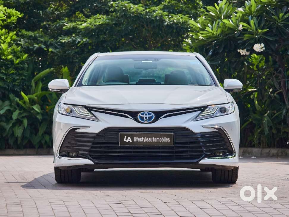 Toyota Camry Hybrid, 2024, Petrol