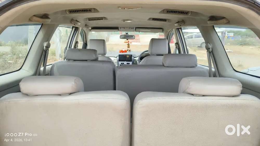 Toyota Innova 2013 Diesel Well Maintained