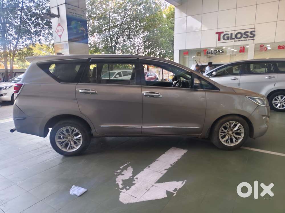 Toyota Innova Crysta [2020-ongoing] 2.4 Zx 7 Str, 2020, Diesel