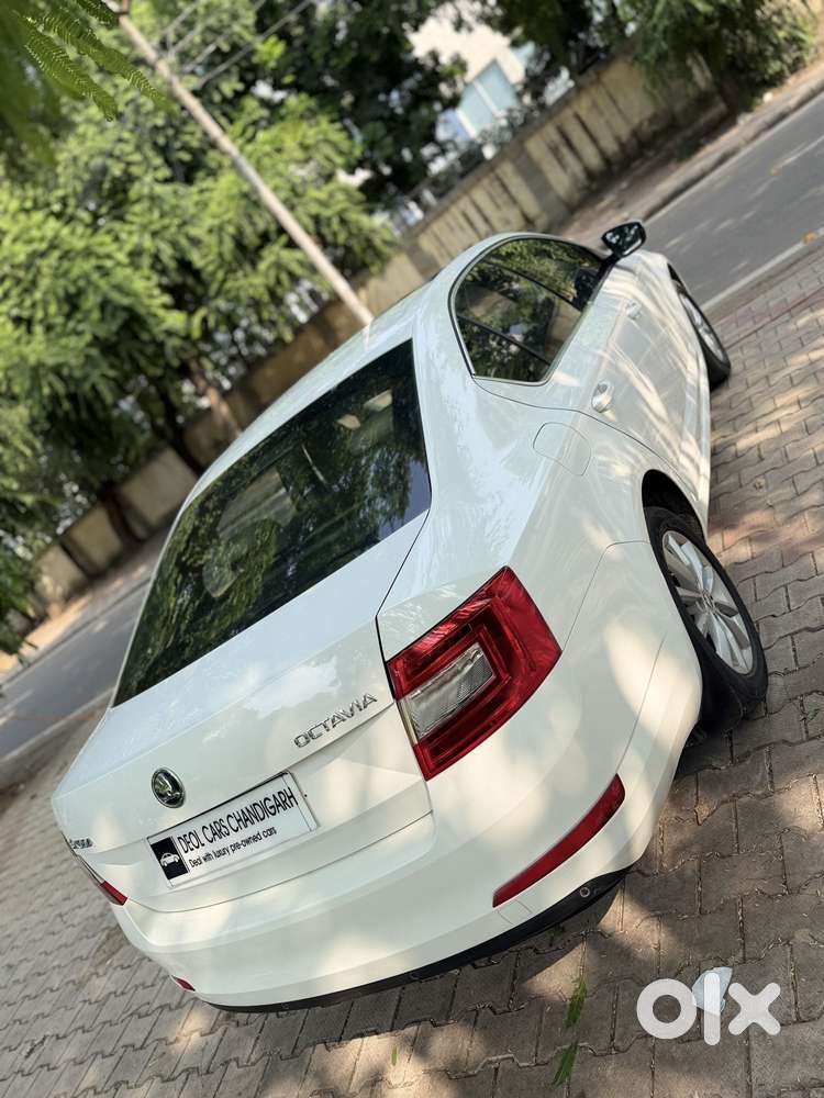 Skoda Octavia 2.0 Tdi Style Plus At, 2015, Diesel