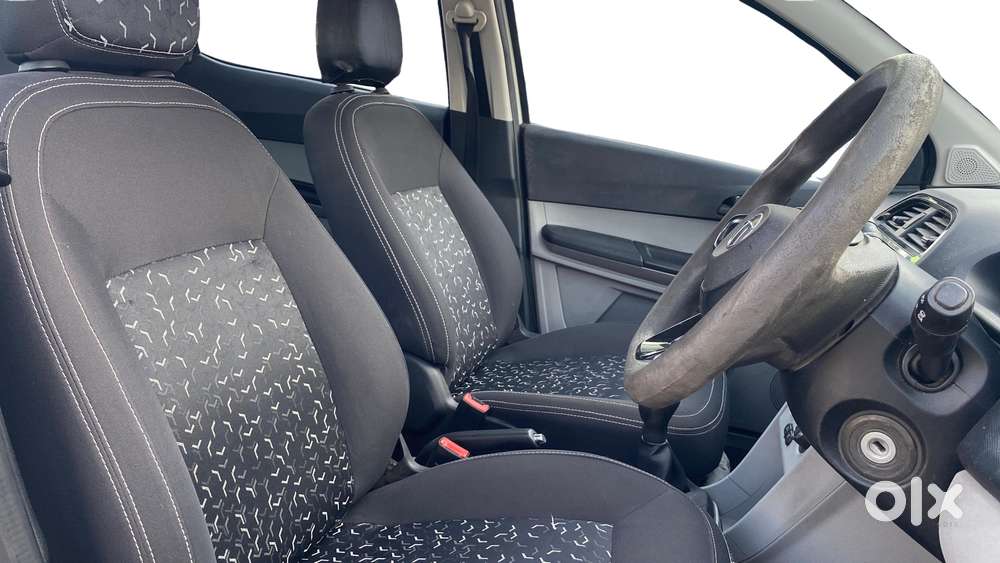 Tata Tiago Xe, 2021, Petrol