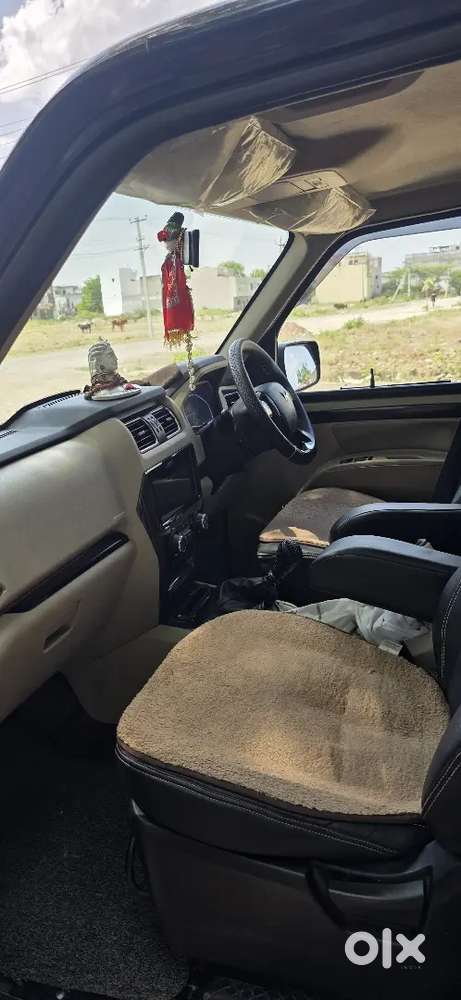 Mahindra Scorpio Classic 2022