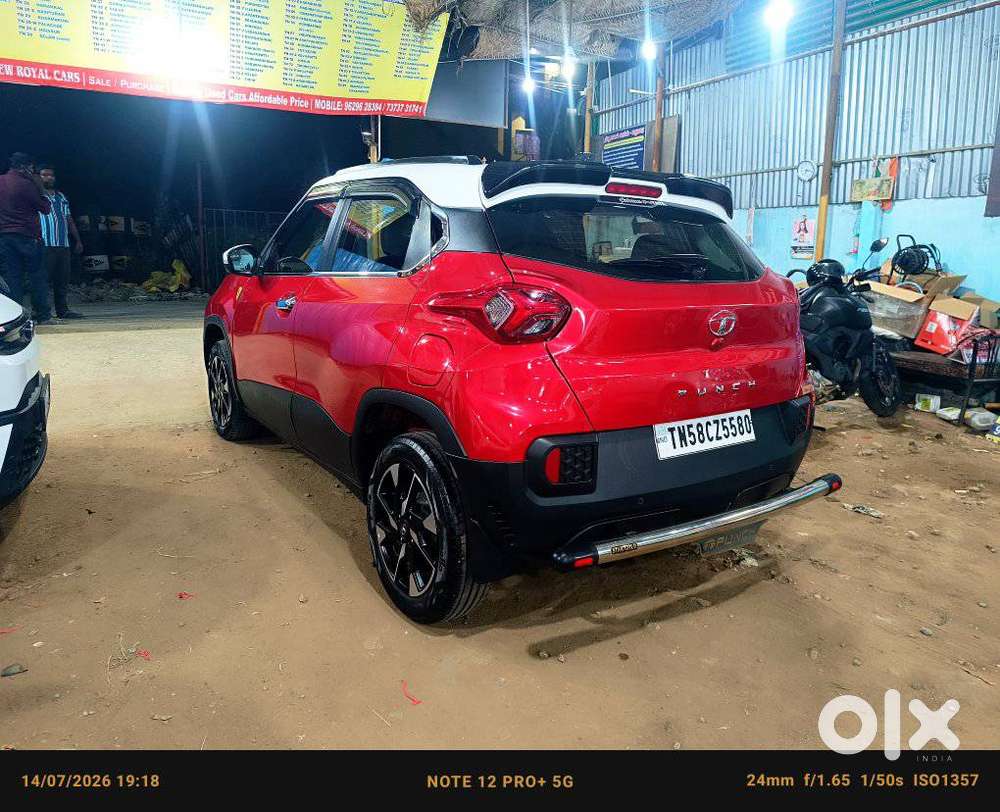Tata Punch 1.2 Revotron Creative Dual Tone, 2023, Petrol