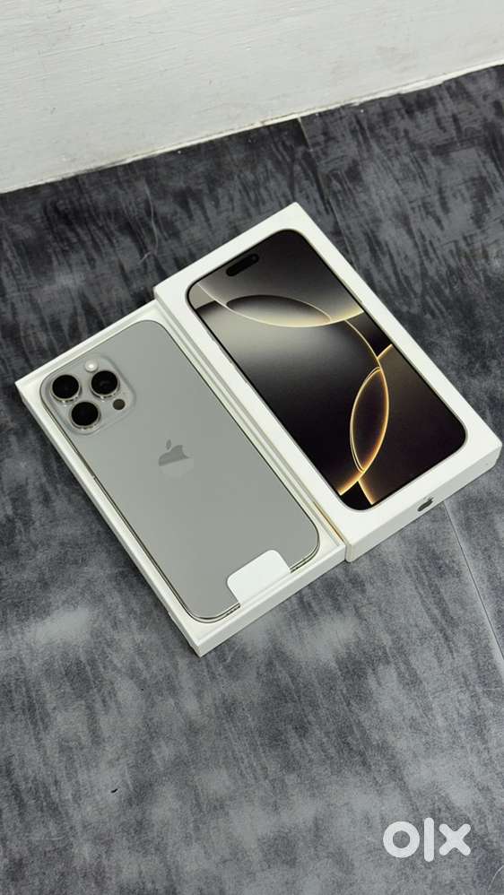Apple IPhone 16 Pro Max 256GB Natural Titanium Seal Cut Mobile