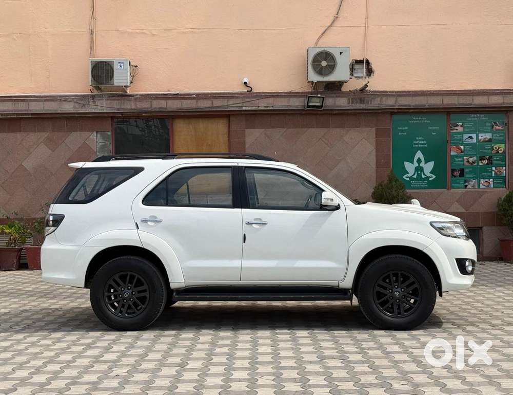 Toyota Fortuner 4x4 At, 2015, Diesel