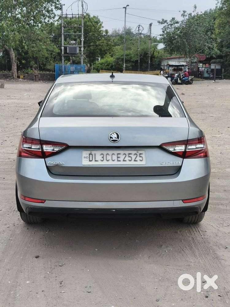 Skoda Superb Lk 1.8 Tsi At, 2016, Petrol