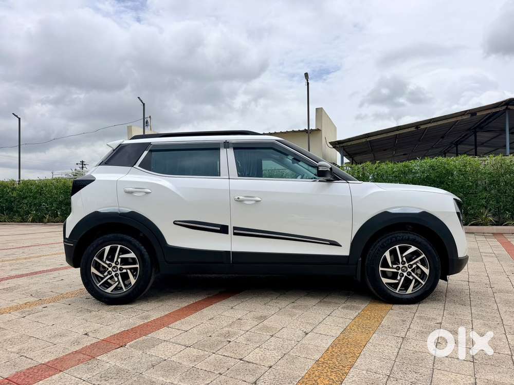 Mahindra Xuv 3xo Mx3, 2024, Petrol