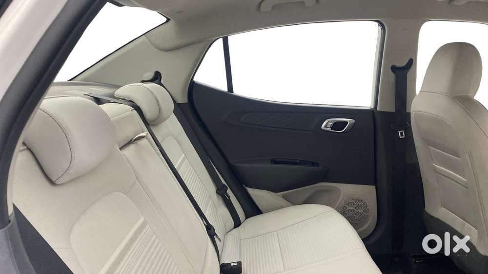 Hyundai Aura 1.2 Sx Cng, 2024, Cng & Hybrids