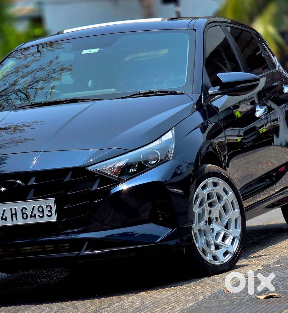Hyundai I20 Asta (o) 1.2 Mt, 2023, Petrol