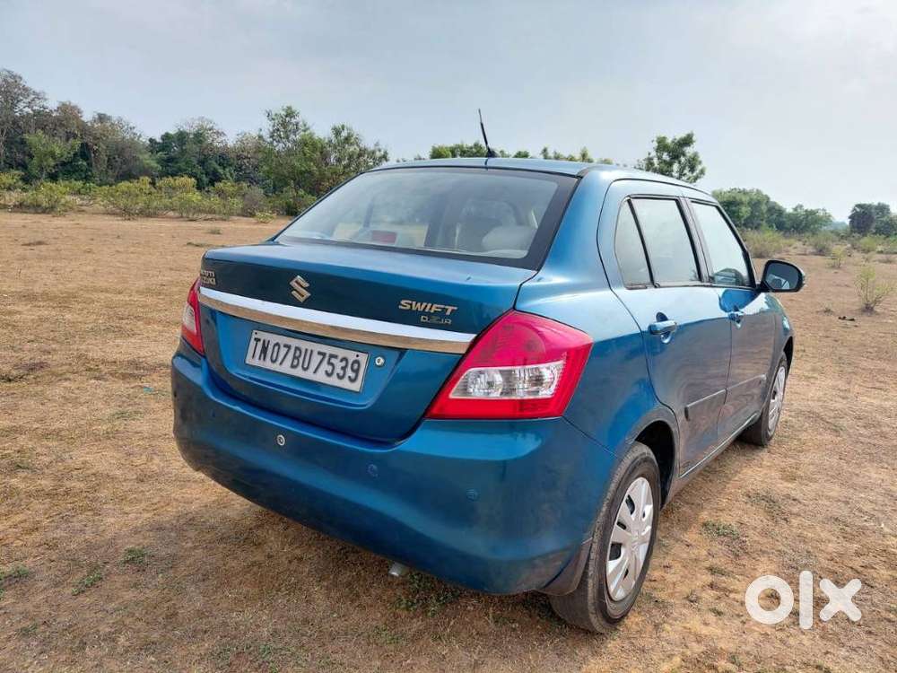 Maruti Suzuki Swift Dzire 1.2 Vxi Bsiv, 2013, Petrol