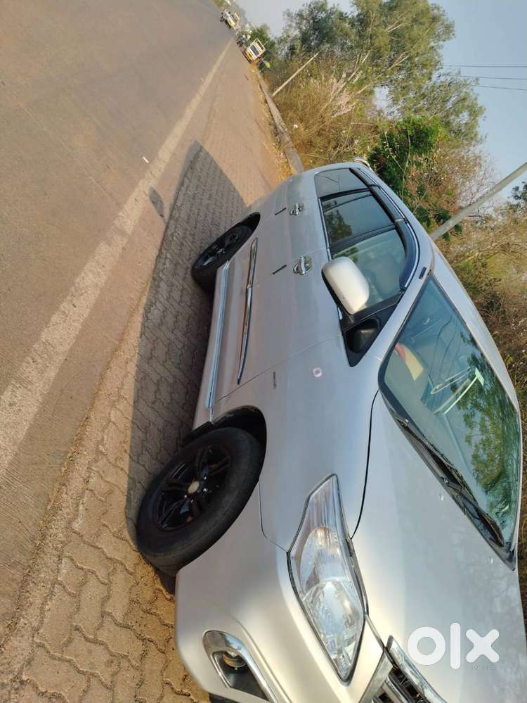 Toyota Innova Year 2012 Model