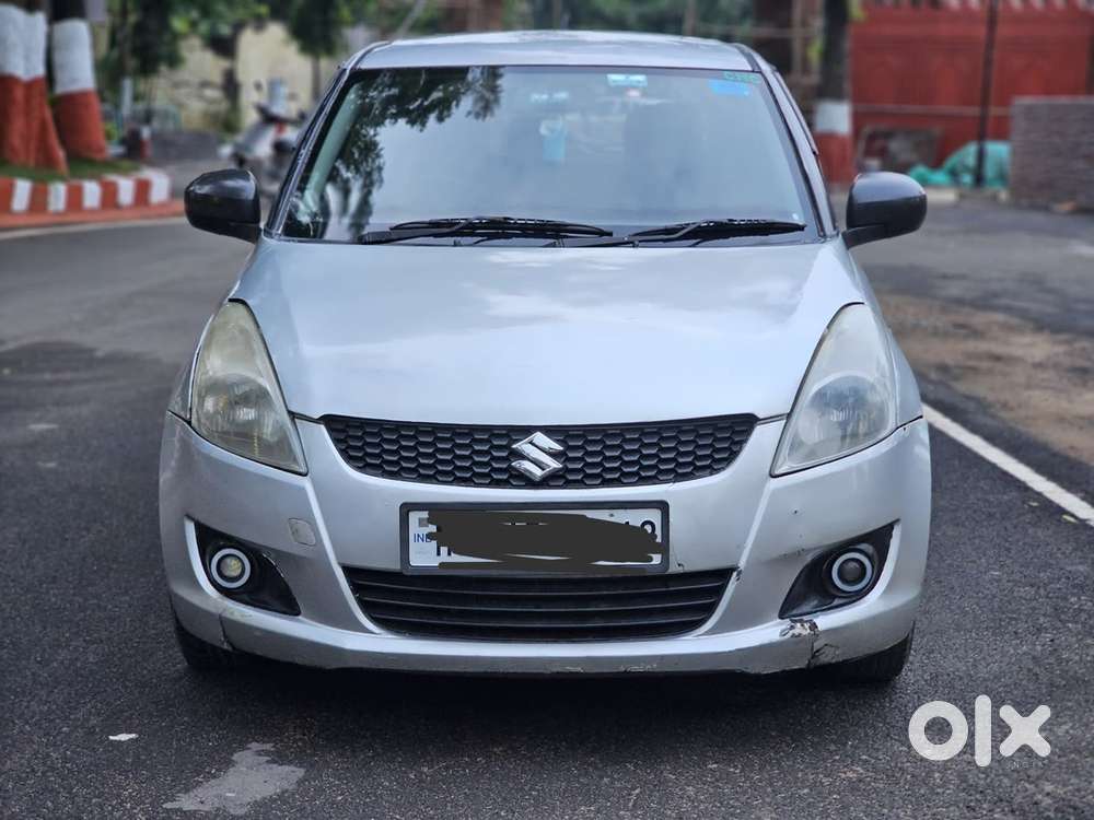 Maruti Suzuki Swift 2012 / Petrol + Cng - Well Maintained
