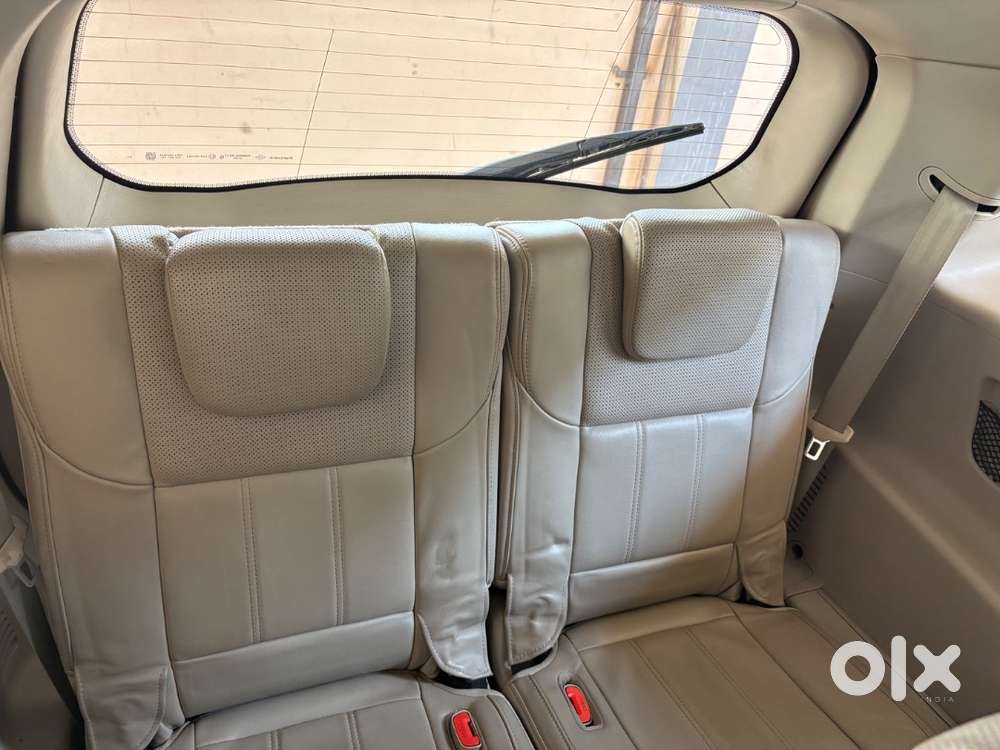Xuv 500 W10 Diesel For Sale In Excellent Condition